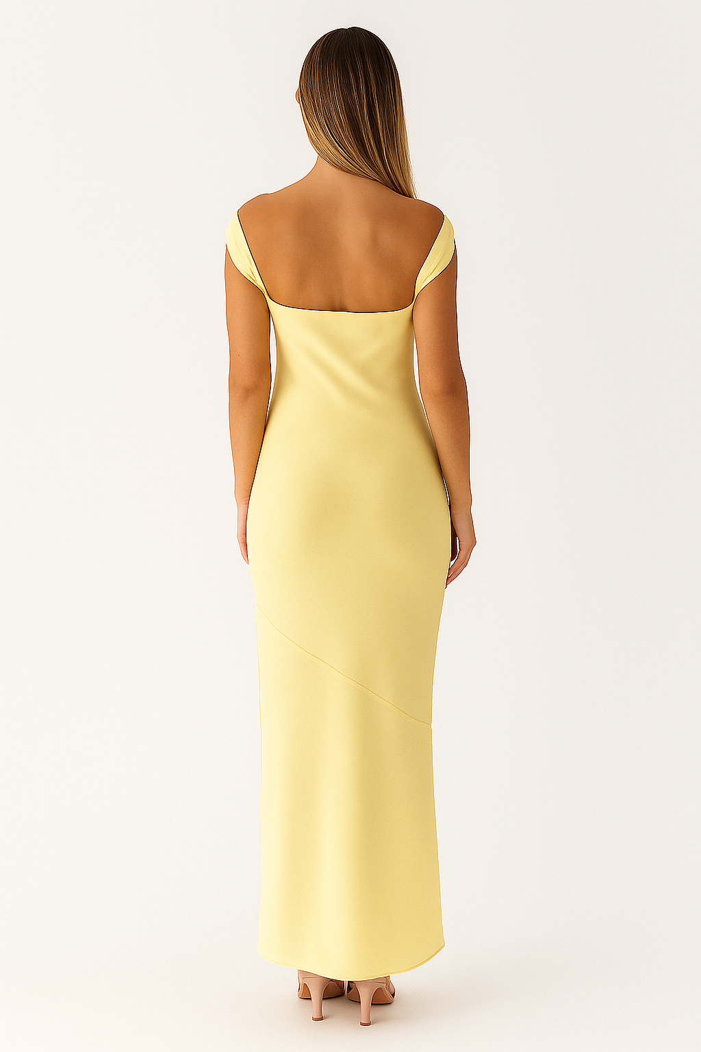 Lång damklänning med vattenfallskrage och öppen rygg