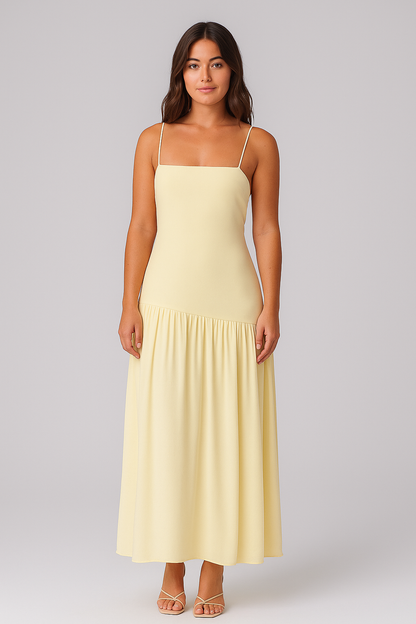 Lång gul bomullsklänning med fyrkantig halsringning